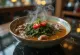 Chilli miyeokguk, podávaná s čerstvým koriandrem