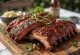 BBQ žebra podávaná s karamelizovanou omáčkou